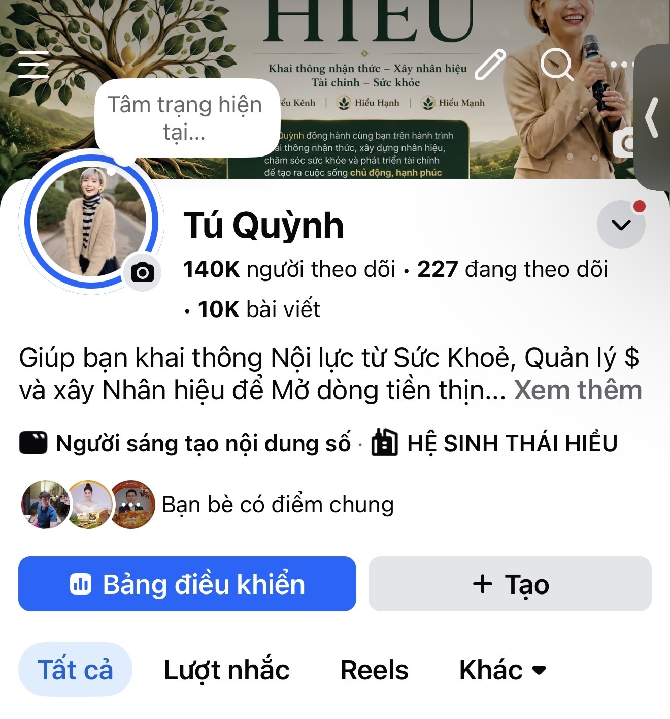 Profile Facebook thực tế của Tú Quỳnh